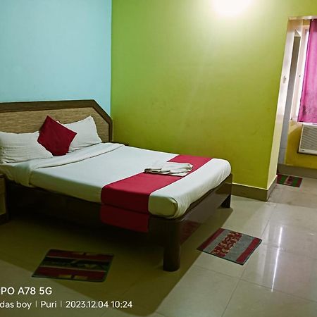 Hotel D2 Holiday Inn -Near Niladri Sea Beach - Puri - Official Verified Екстер'єр фото